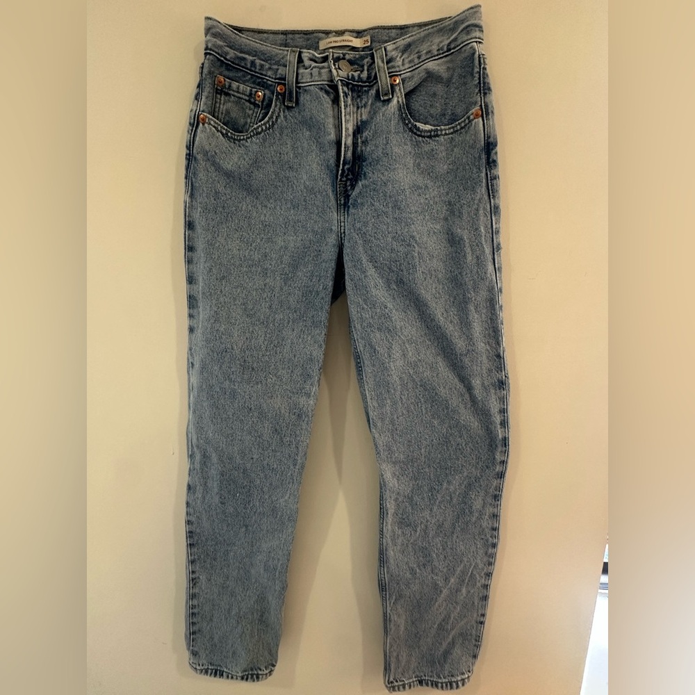 Levi’s Low Pro Jeans - Picture 4 of 6